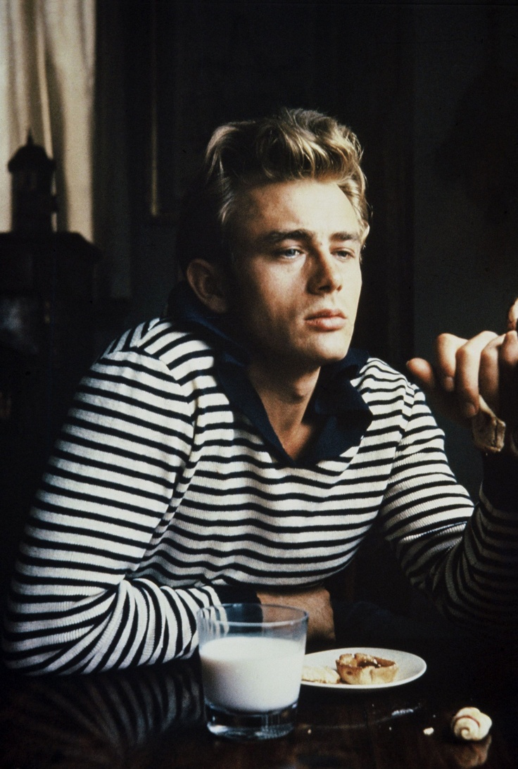 Photo:  James Dean 08, 1955